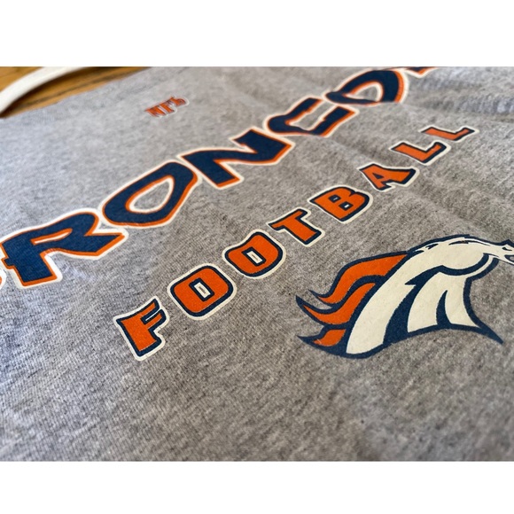 Broncos NFL Men’s Tank Top - Picture 5 of 7